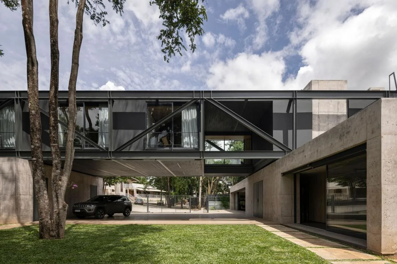 BIM Architecture | Splicing Residential: Habka Home/Est ú dio MRGB