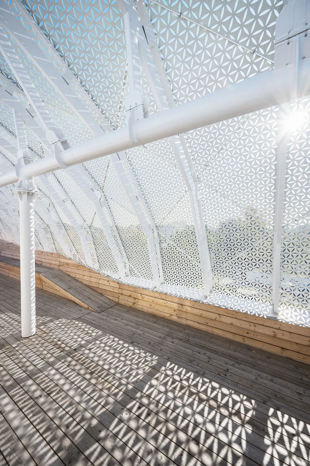 BIM Architecture | The 'Wave' of Healing Towns, Medical Research Center/FAAB