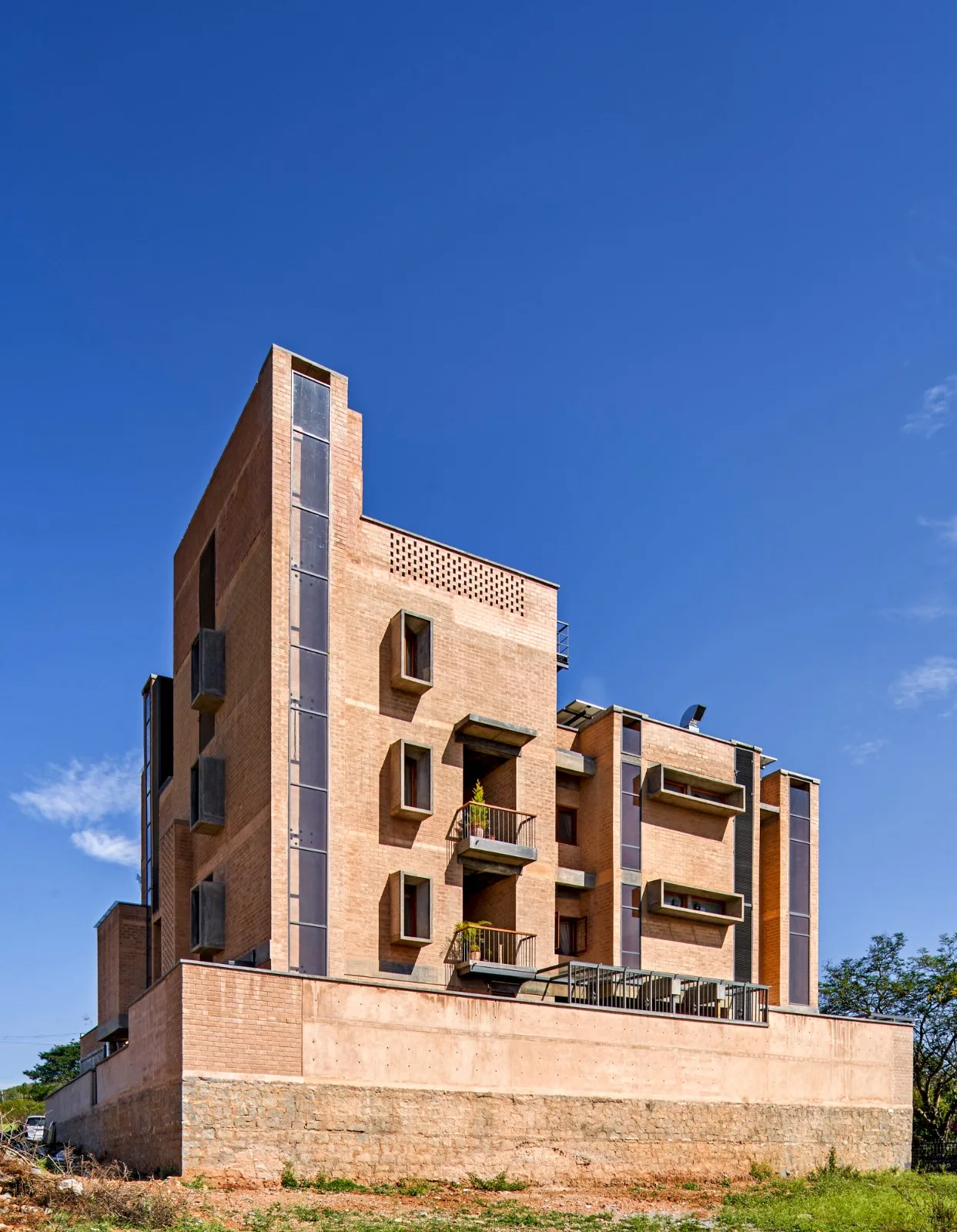 BIM Architecture | Local Materials and Traditional Craftsmanship, Sunyata Eco Hotel/Design Kacheri