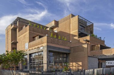 BIM Architecture: Sunyata Eco Hotel by Design Kacheri Showcasing Local Materials and Traditional Craftsmanship-BIM WORLD
