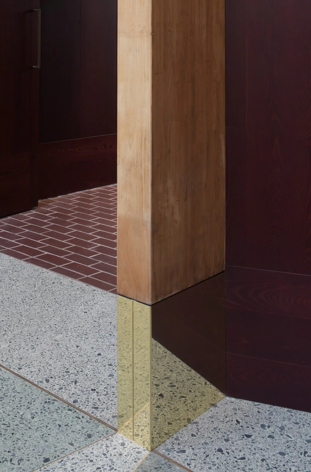 BIM Architecture | Retro Green Glaze, Cambridge University Canteen/Feilden Fowler
