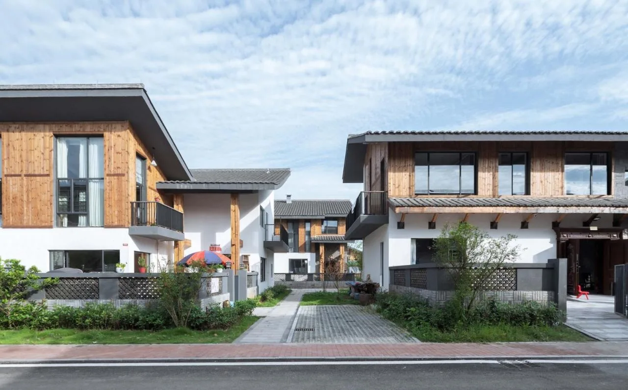 BIM Architecture | Miluo "Dragon Boat Festival Family" Rural Settlement/Artificial Architecture Studio
