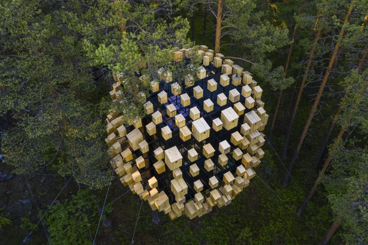 BIM Architecture | Tree Top Hotel 'Biosphere'/BIG