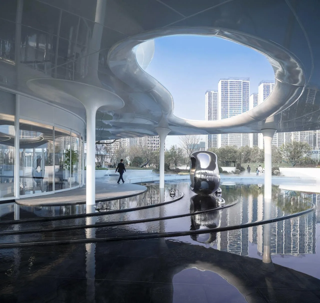 Spatial scale beneath floating panels