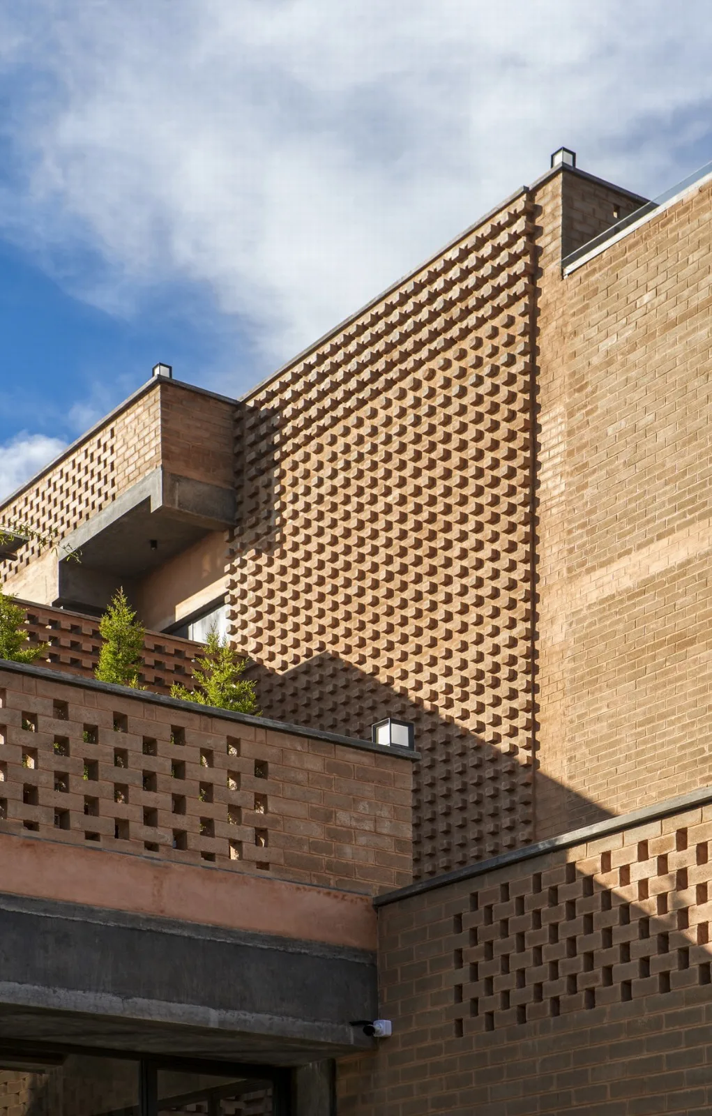 BIM Architecture | Local Materials and Traditional Craftsmanship, Sunyata Eco Hotel/Design Kacheri