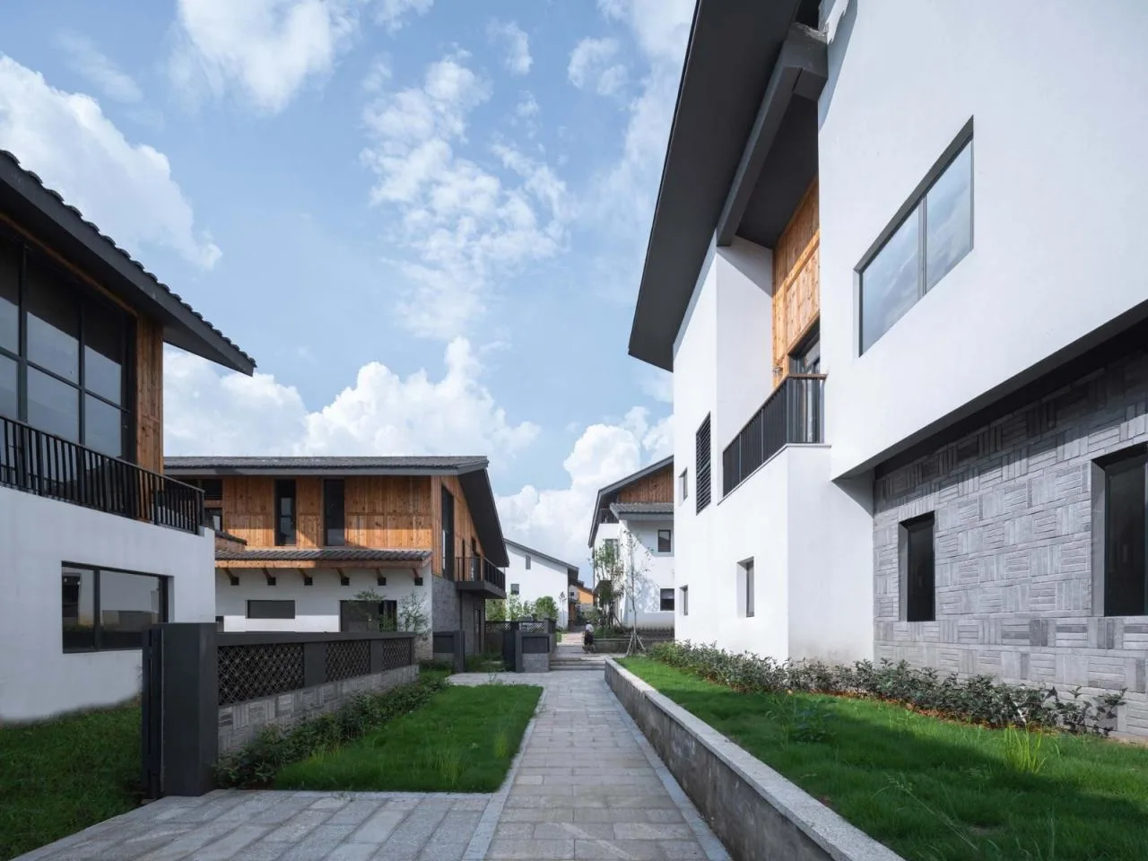 BIM Architecture | Miluo "Dragon Boat Festival Family" Rural Settlement/Artificial Architecture Studio