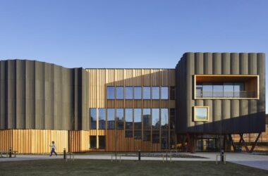 BIM Architecture: York St. John's University Creative Center by Tate+Co-BIM WORLD