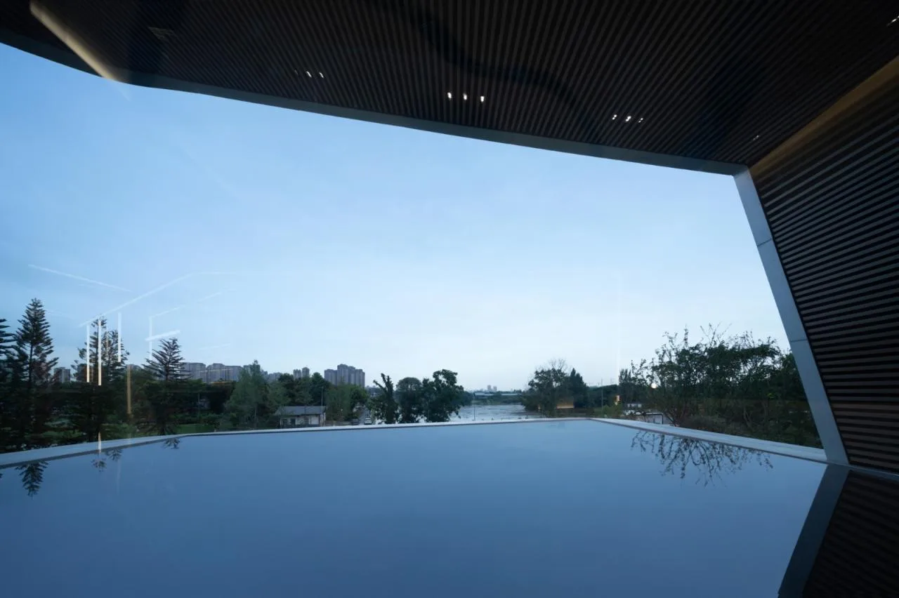 BIM Architecture | Floating Art Residence Boat Mooring in Yanzhu: Chengdu's First Open Golden Land • Luming North Lake/Chengzhi Design
