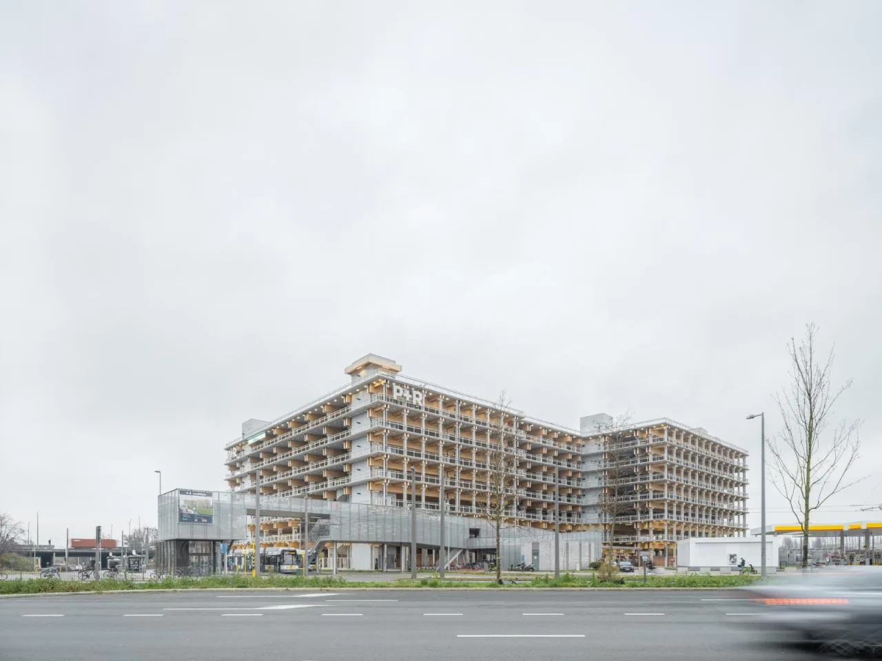 BIM architecture | Park+Ride new model, private transportation+public transportation/HUB