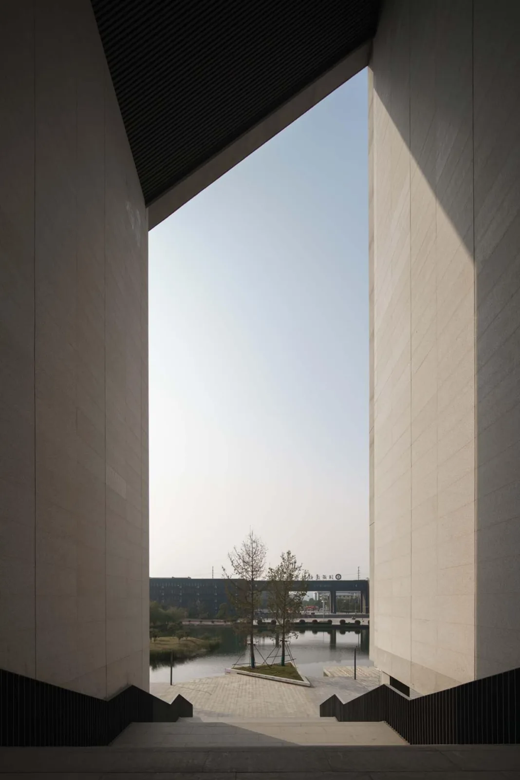 BIM Architecture | Jiangxi Construction Vocational and Technical College Graphic and Text Information Comprehensive Building/Taozhi Studio of South China University of Technology Architectural Design and Research Institute Co., Ltd