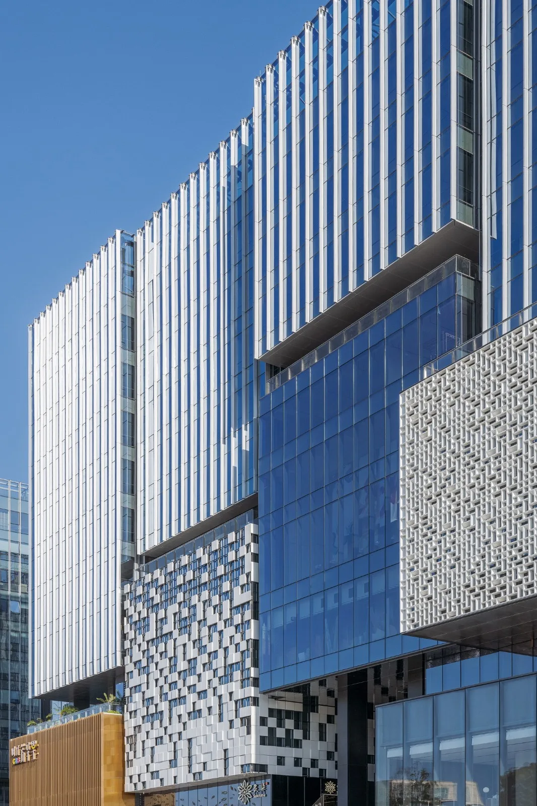 BIM Architecture | One click Renewal of Urban Plugin - Guangzhou Times · Fanghuali Phase II Renewal/EID Arch Jiang Ping Studio