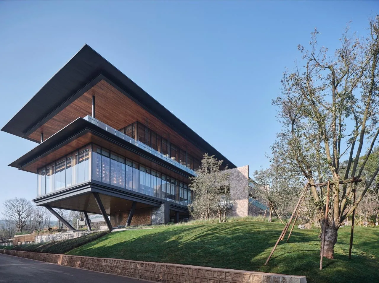 BIM Architecture | Growing Longhouses: Jiuxi Yunshu Kunming Jiuxi Lake International Ecological Zone Experience Center/UA You'an Design