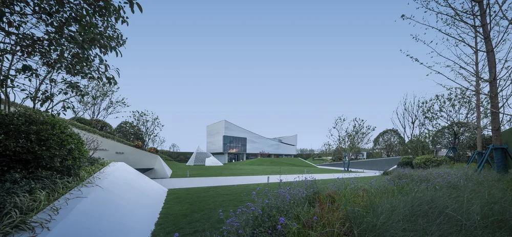 BIM architecture | center beam Zhengrong Qinghe Daguan/Shanghai Huace Architectural Design Firm Co., Ltd. Building No.2