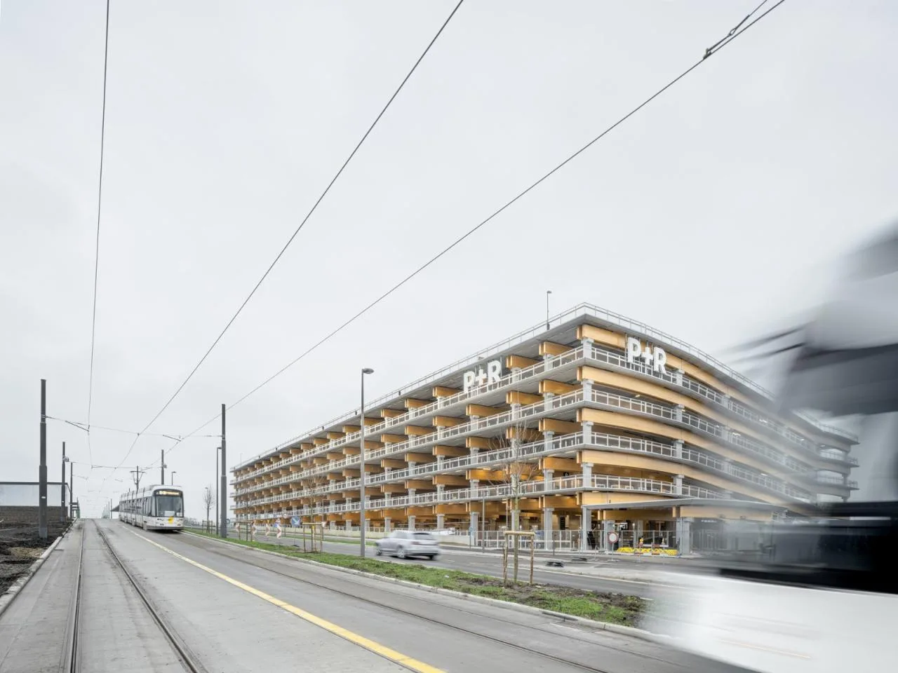 BIM architecture | Park+Ride new model, private transportation+public transportation/HUB