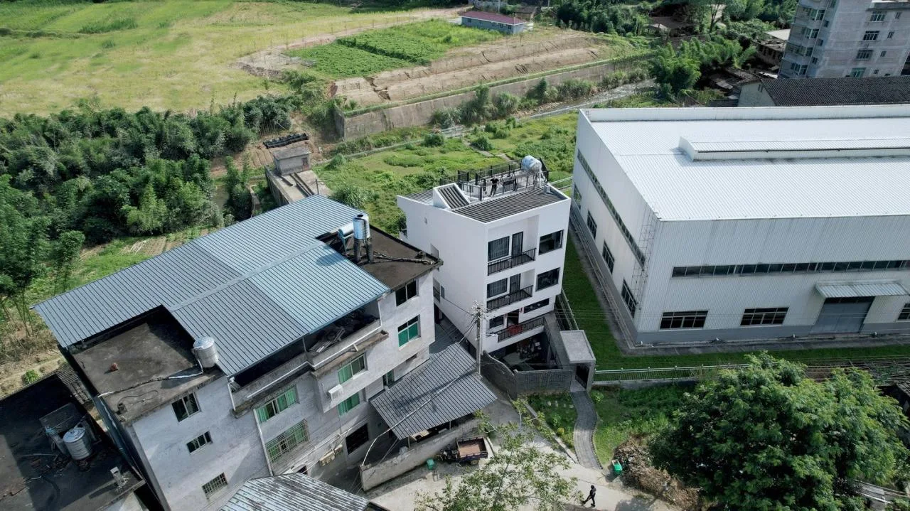 BIM Architecture | Dialogue with Hill and Field, No. 21 Binhe Lane/MV Architecture Studio