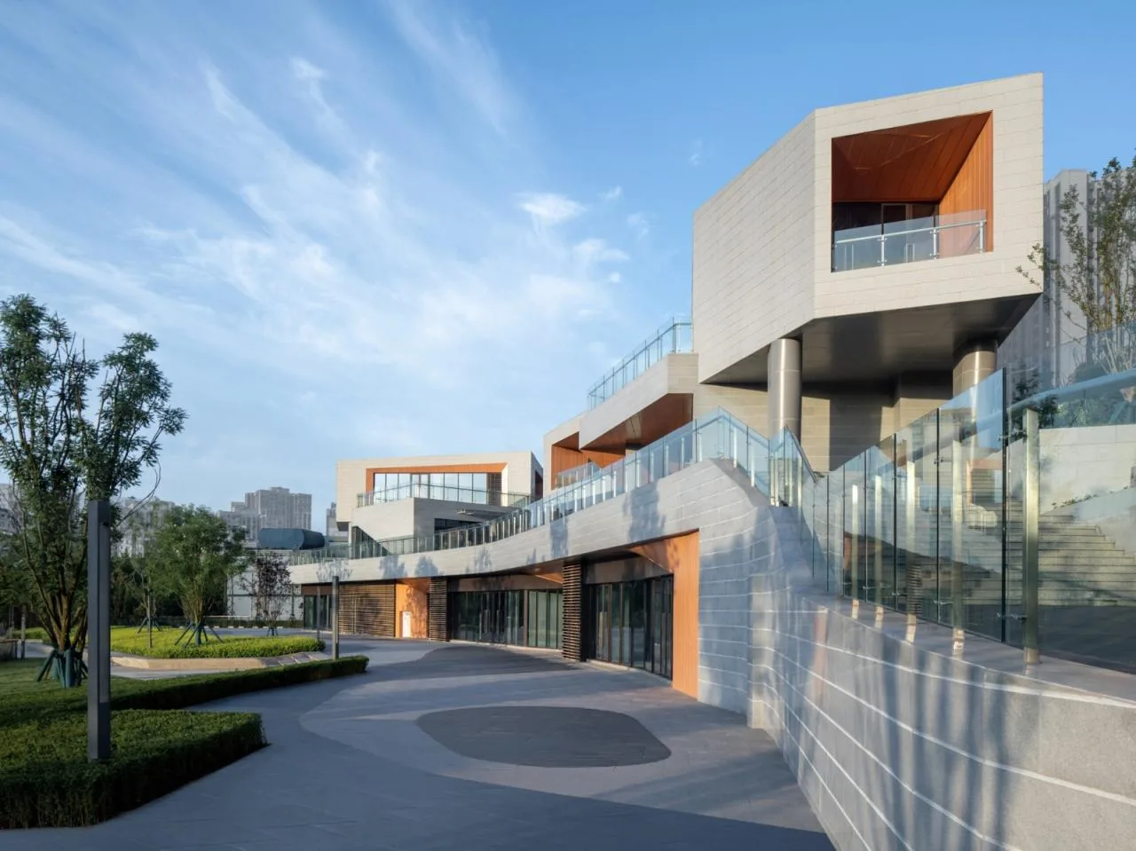 BIM Architecture | Chongqing Nan'an District Tea Garden Zhongjiao Manshan Riverside Commercial, Chongqing/Yuandao Architecture