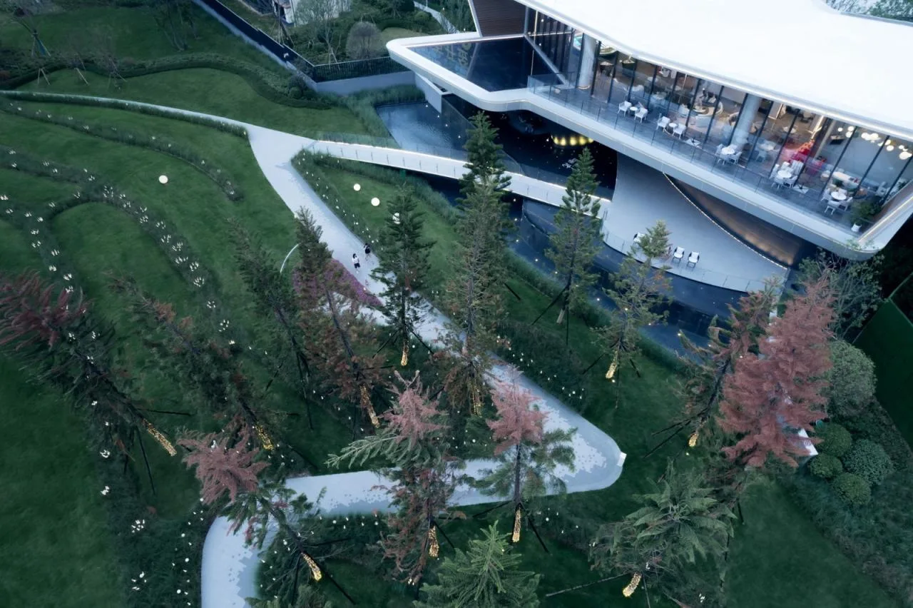 BIM Architecture | Floating Art Residence Boat Mooring in Yanzhu: Chengdu's First Open Golden Land • Luming North Lake/Chengzhi Design