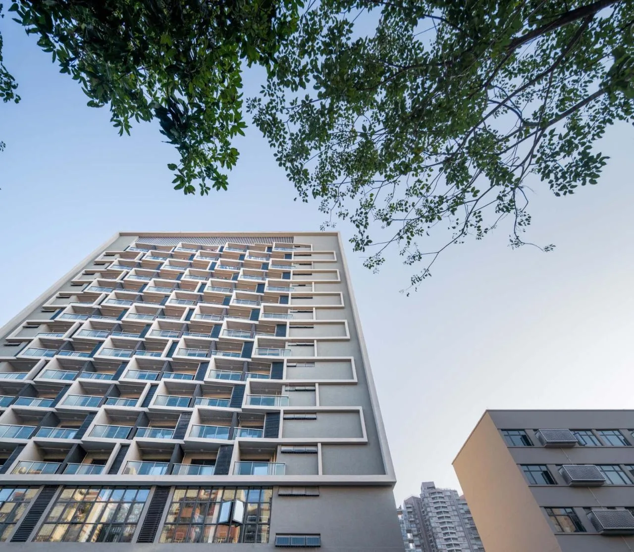 BIM Architecture | Link and Reshaping: Shenzhen Nanshan Qilin Middle School Renovation and Expansion Project/Yuanben Studio