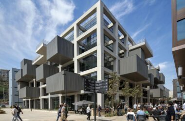 BIM Architecture: Istanbul Museum of Painting and Sculpture with Concrete Frame by Emre Arolat Architecture-BIM WORLD