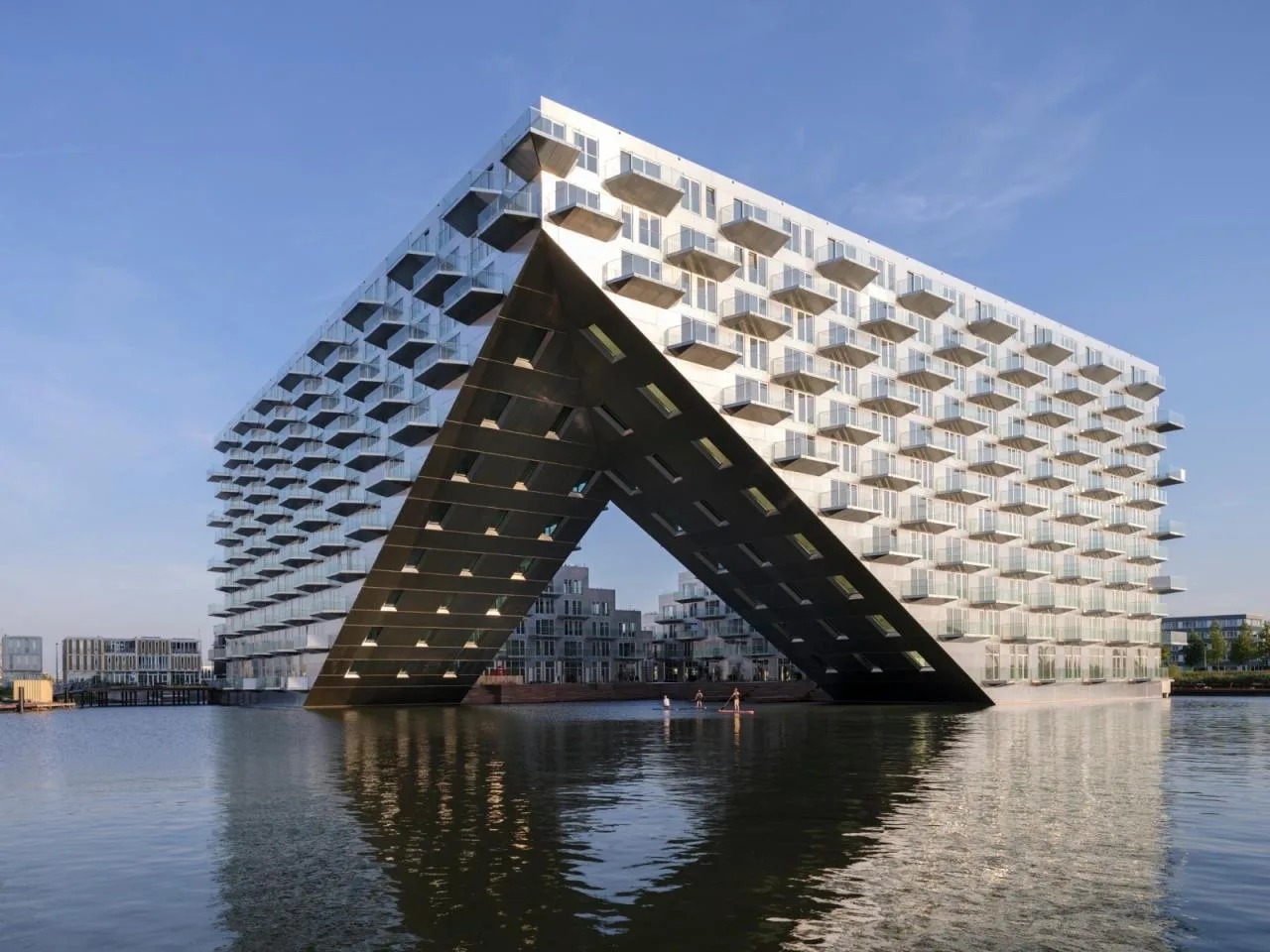 BIM Architecture | Water Courtyard Residence Sluishuis/BIG+Barcode Architects