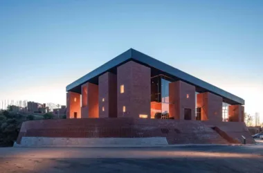 BIM Architecture: Anaya Jinshanling Art Center by Shanghai Akomixing Design Firm-BIM WORLD
