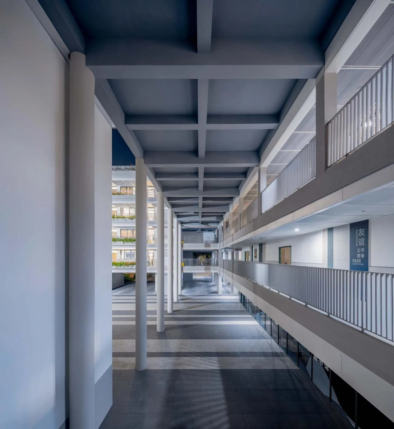 BIM Architecture | Link and Reshaping: Shenzhen Nanshan Qilin Middle School Renovation and Expansion Project/Yuanben Studio