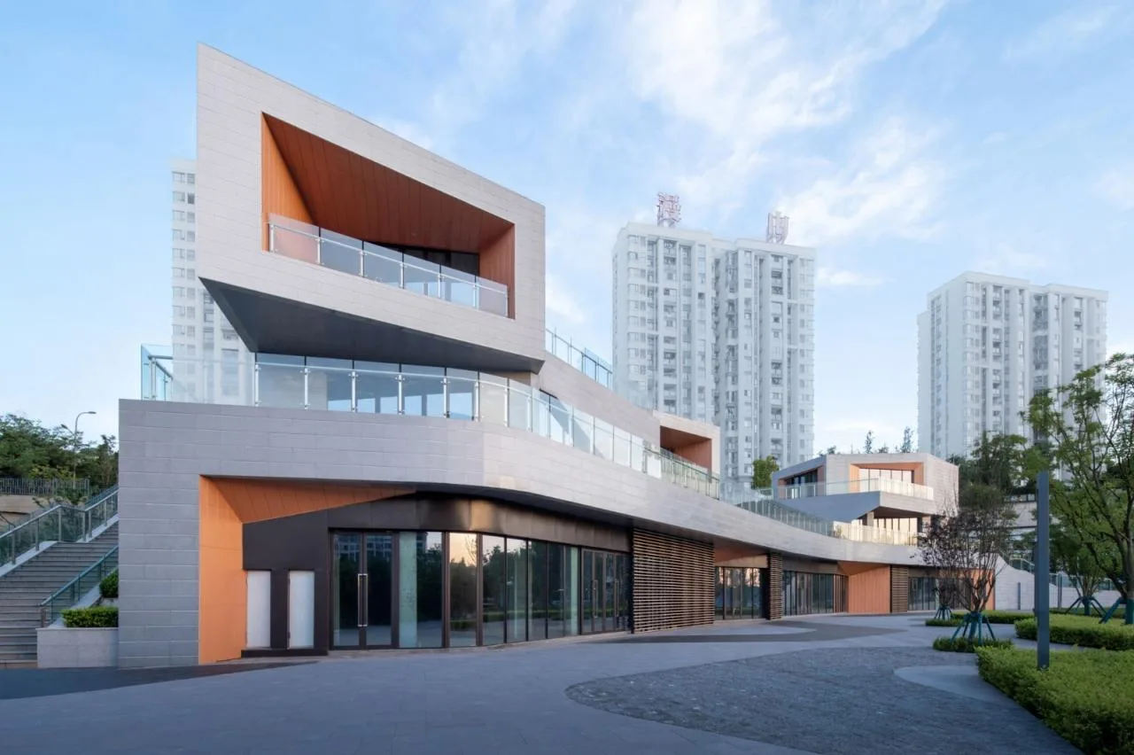 BIM Architecture | Chongqing Nan'an District Tea Garden Zhongjiao Manshan Riverside Commercial, Chongqing/Yuandao Architecture