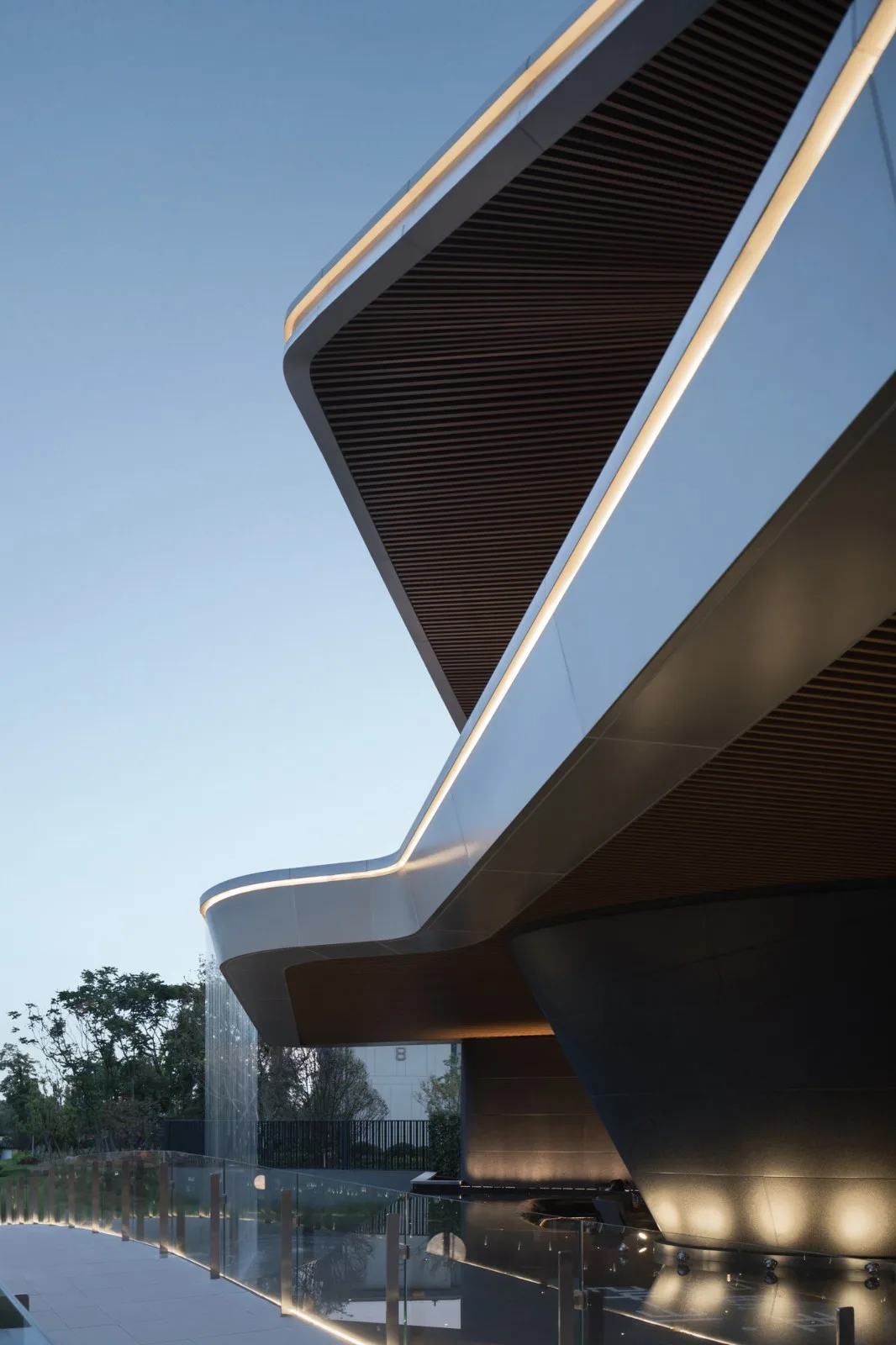 BIM Architecture | Floating Art Residence Boat Mooring in Yanzhu: Chengdu's First Open Golden Land • Luming North Lake/Chengzhi Design