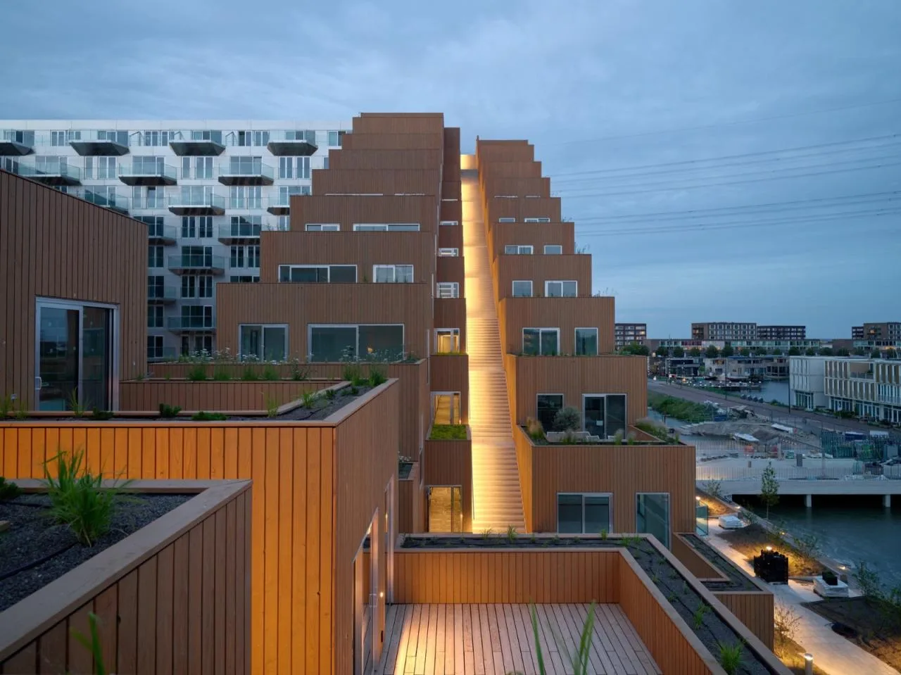 BIM Architecture | Water Courtyard Residence Sluishuis/BIG+Barcode Architects