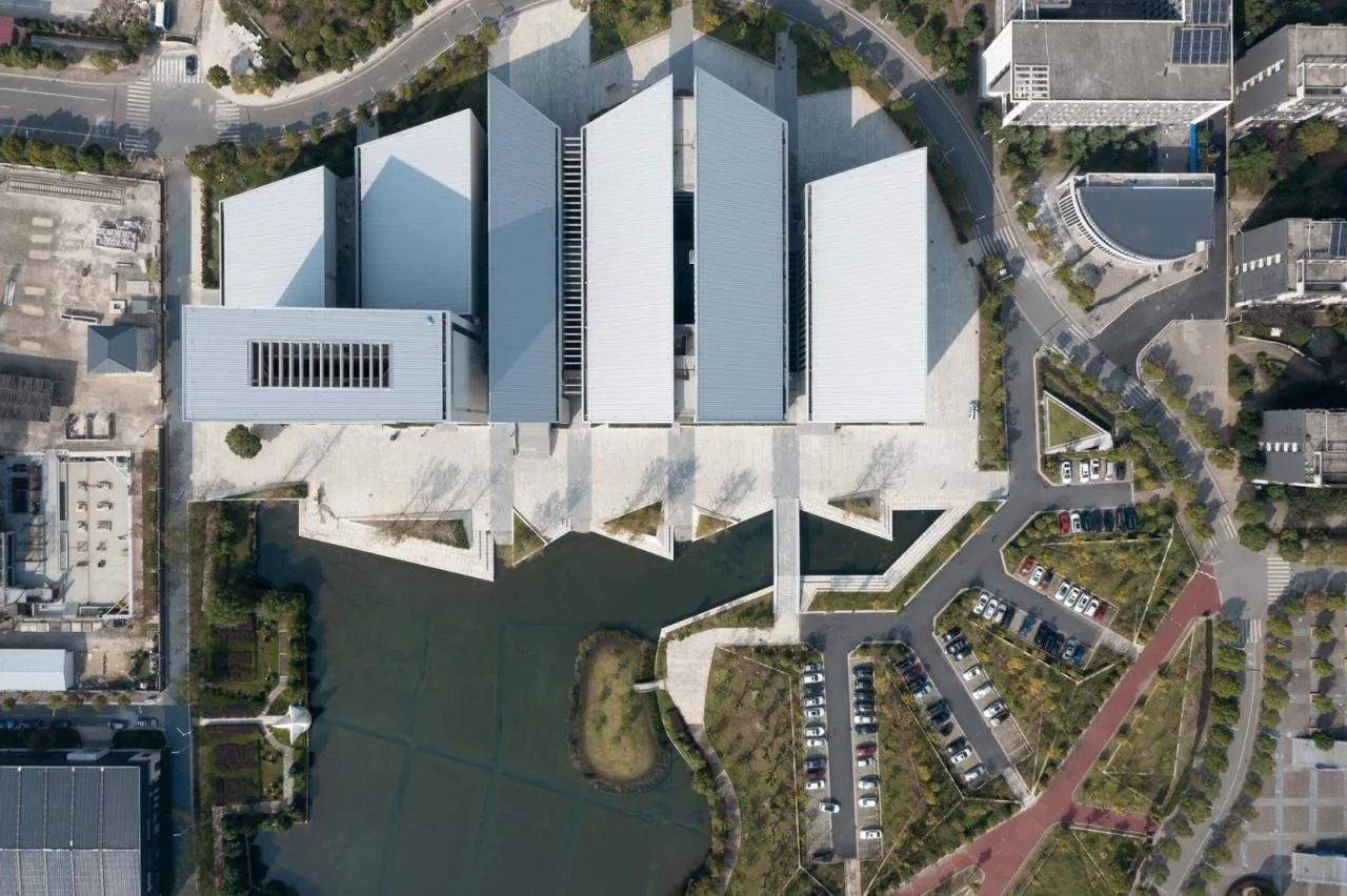 BIM Architecture | Jiangxi Construction Vocational and Technical College Graphic and Text Information Comprehensive Building/Taozhi Studio of South China University of Technology Architectural Design and Research Institute Co., Ltd
