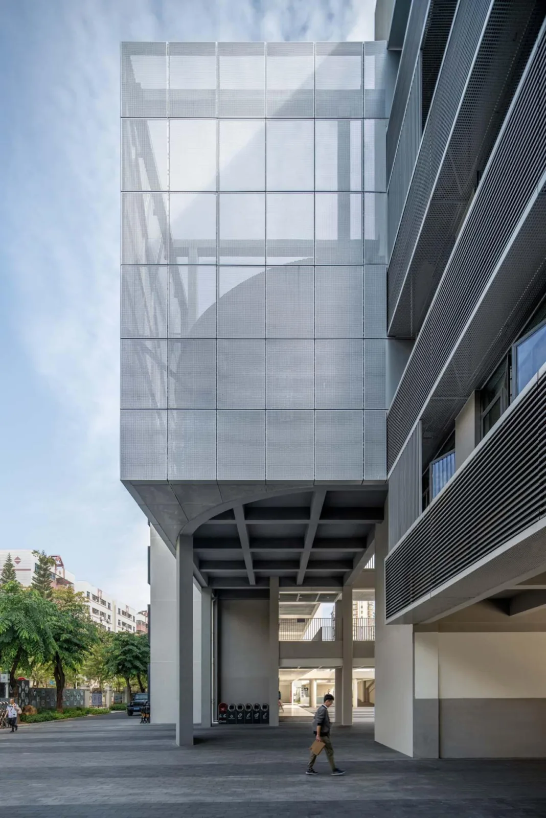 BIM Architecture | Link and Reshaping: Shenzhen Nanshan Qilin Middle School Renovation and Expansion Project/Yuanben Studio