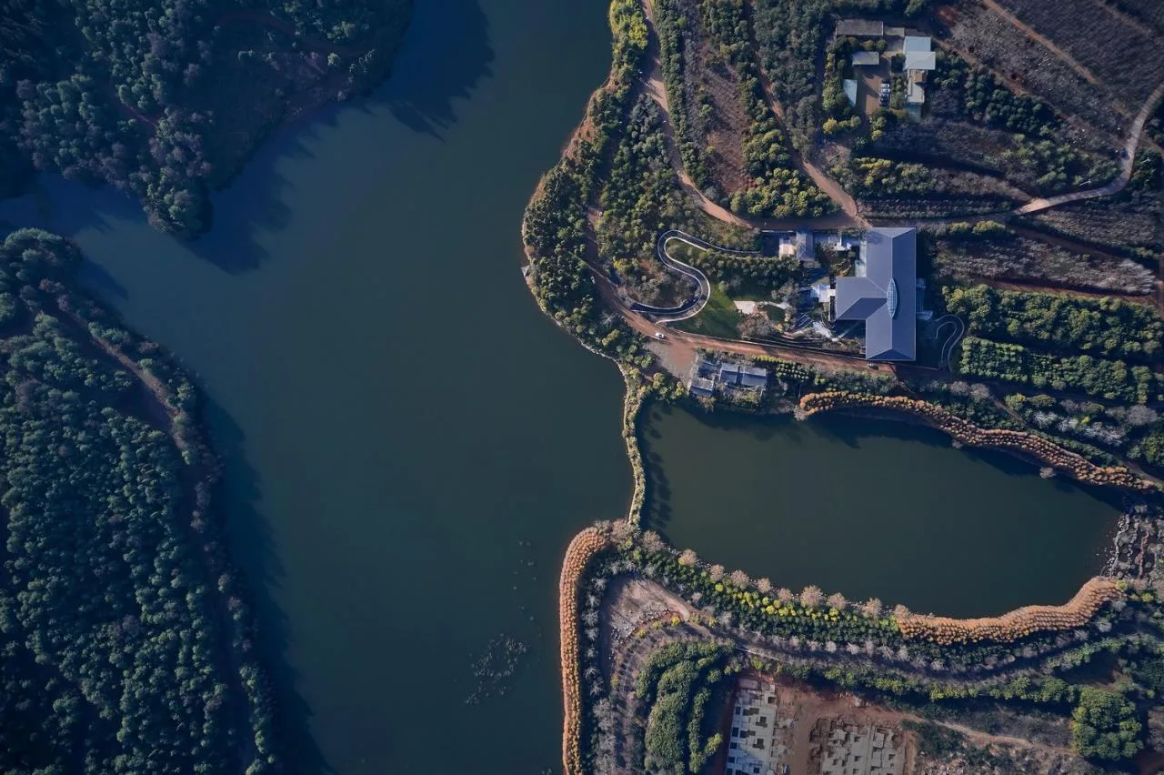 BIM Architecture | Growing Longhouses: Jiuxi Yunshu Kunming Jiuxi Lake International Ecological Zone Experience Center/UA You'an Design