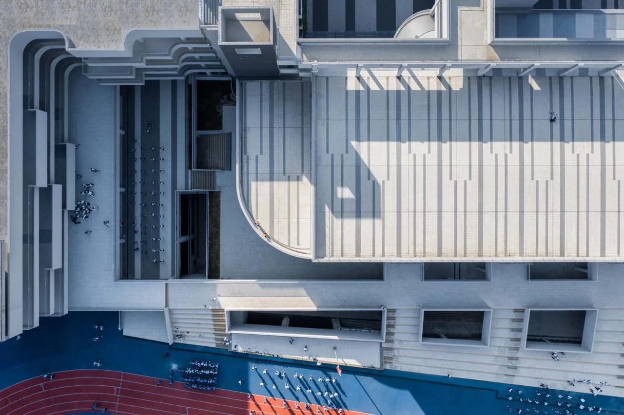 BIM Architecture | Link and Reshaping: Shenzhen Nanshan Qilin Middle School Renovation and Expansion Project/Yuanben Studio