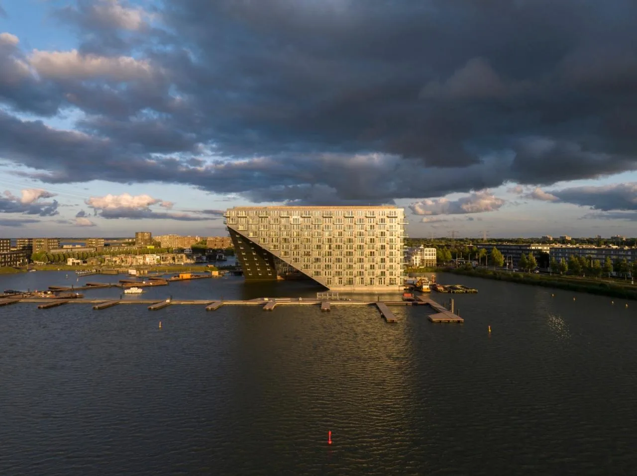 BIM Architecture | Water Courtyard Residence Sluishuis/BIG+Barcode Architects