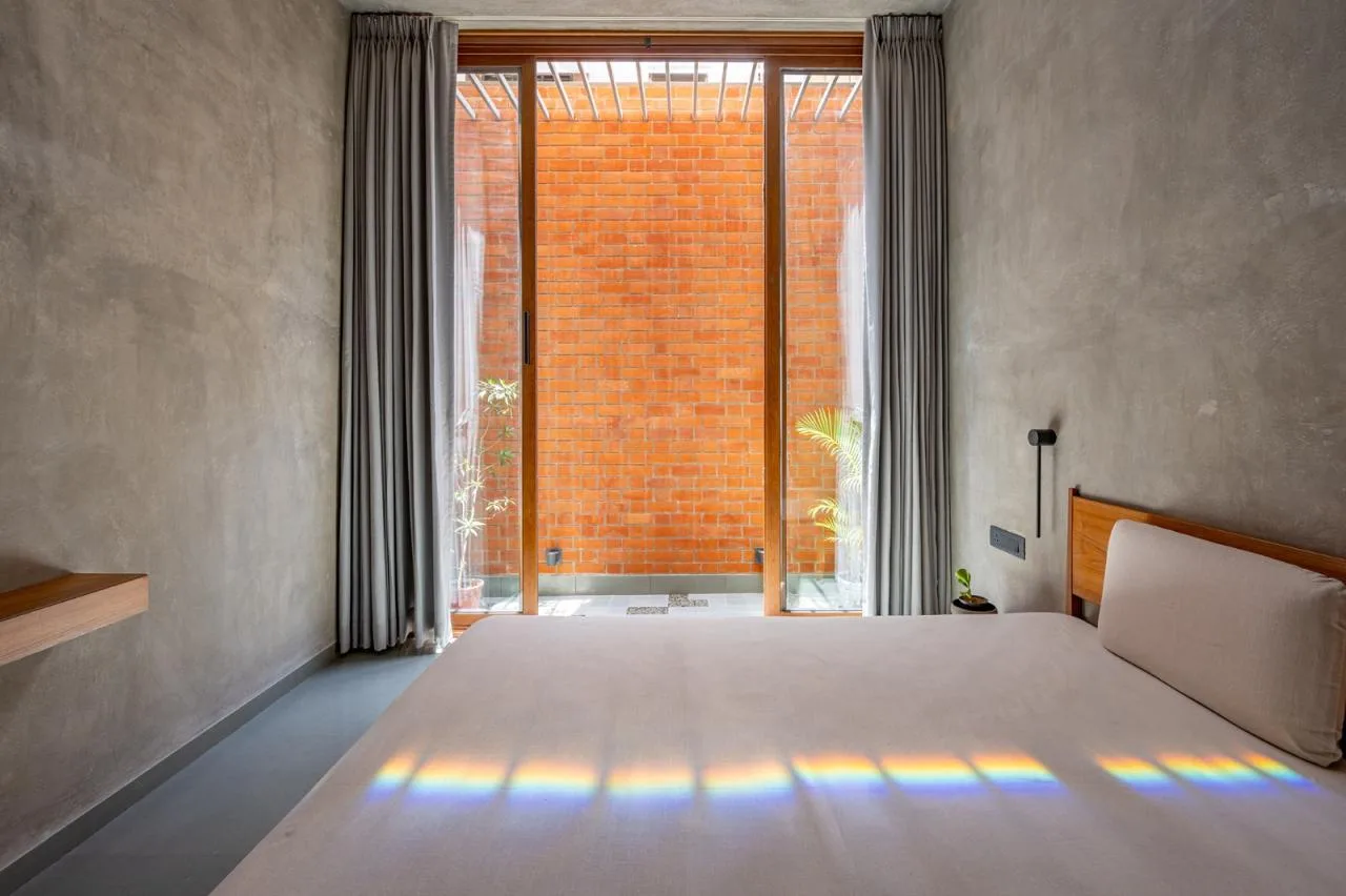 BIM Architecture | Floating Courtyard Residence/TRAANSPACE