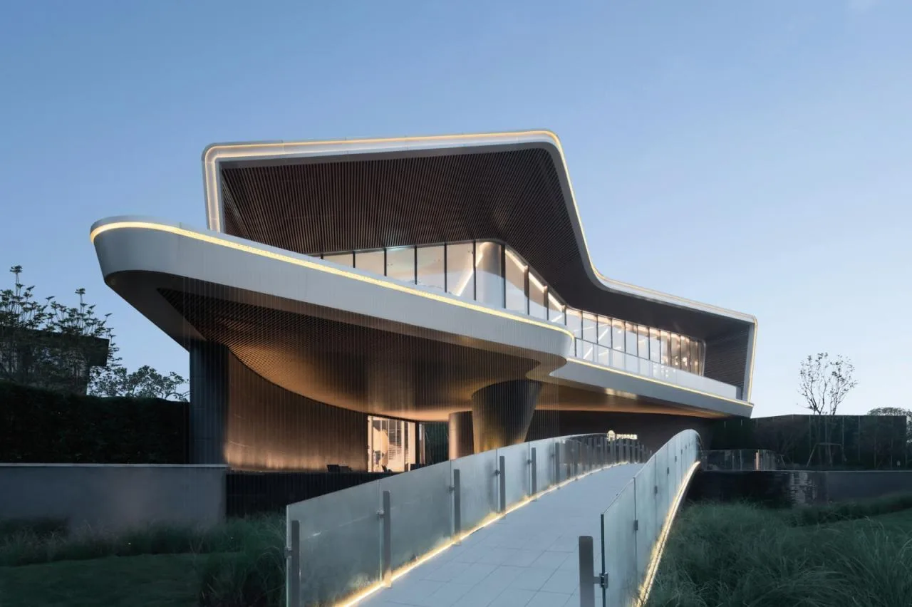 BIM Architecture | Floating Art Residence Boat Mooring in Yanzhu: Chengdu's First Open Golden Land • Luming North Lake/Chengzhi Design