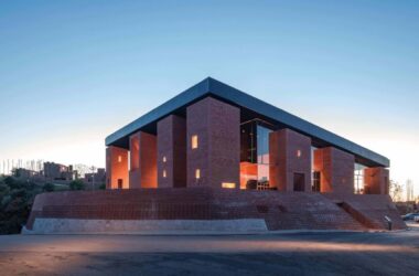 BIM Architecture: Anaya Jinshanling Art Center by Shanghai Akomixing Design Firm-BIM WORLD