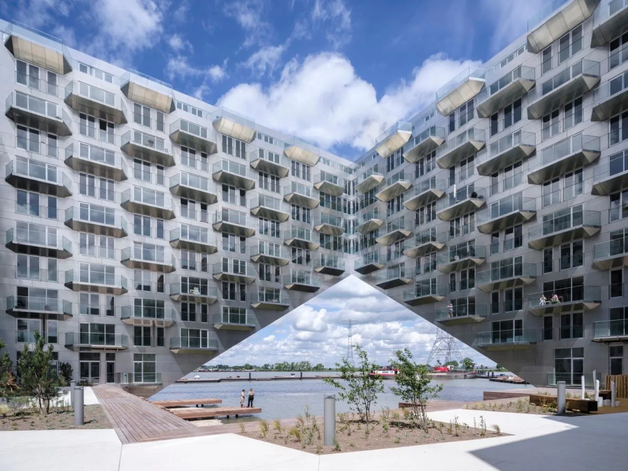 BIM Architecture | Water Courtyard Residence Sluishuis/BIG+Barcode Architects