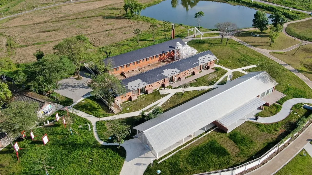 BIM Architecture | Qinglong Lake · Floating Seed: Self Renewal/Xiaoyin Architecture Firm