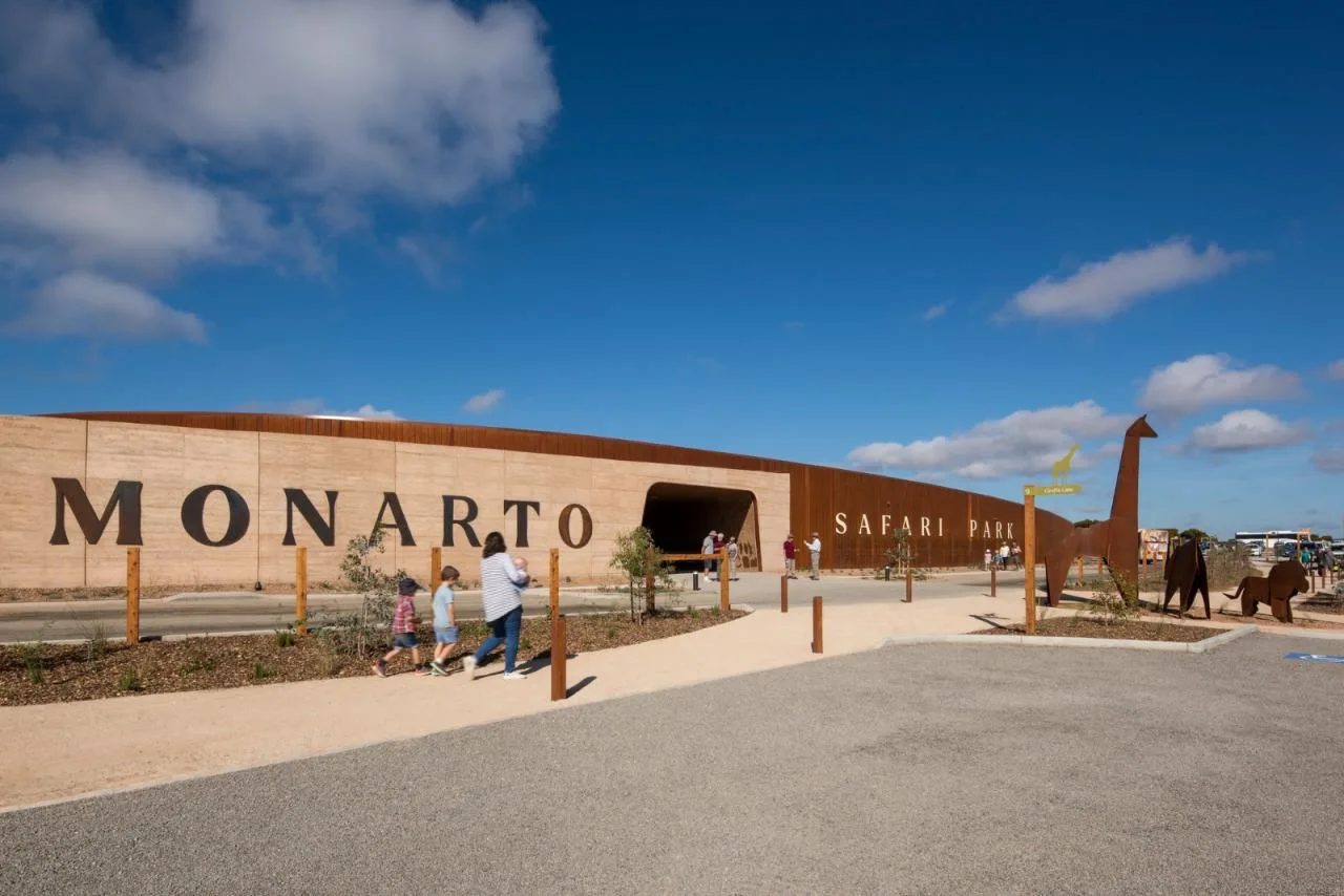 BIM Architecture | Monato Zoo Visitor Center/INTRO