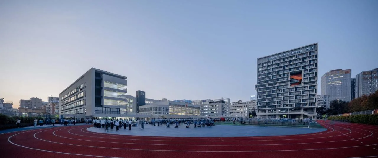 BIM Architecture | Link and Reshaping: Shenzhen Nanshan Qilin Middle School Renovation and Expansion Project/Yuanben Studio