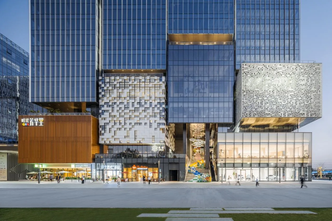 BIM Architecture | One click Renewal of Urban Plugin - Guangzhou Times · Fanghuali Phase II Renewal/EID Arch Jiang Ping Studio