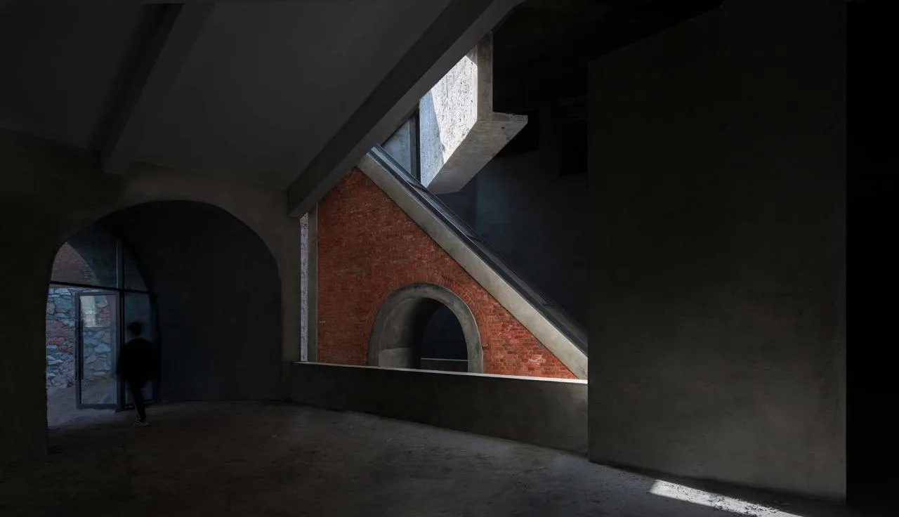 BIM Architecture | Pugongshan Geological (Limestone) Museum/Professor Li Baofeng's Studio at the School of Architecture and Urban Planning, Huazhong University of Science and Technology