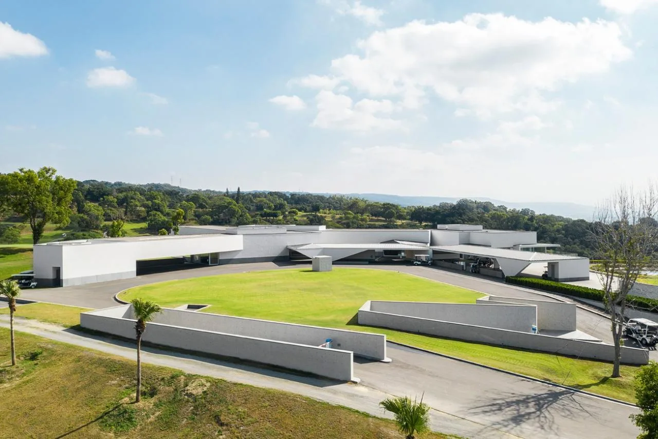 BIM Architecture | Taifeng Golf Club Jiaqing Hall/Á lvaro Siza Vieira+Carlos Castanheira