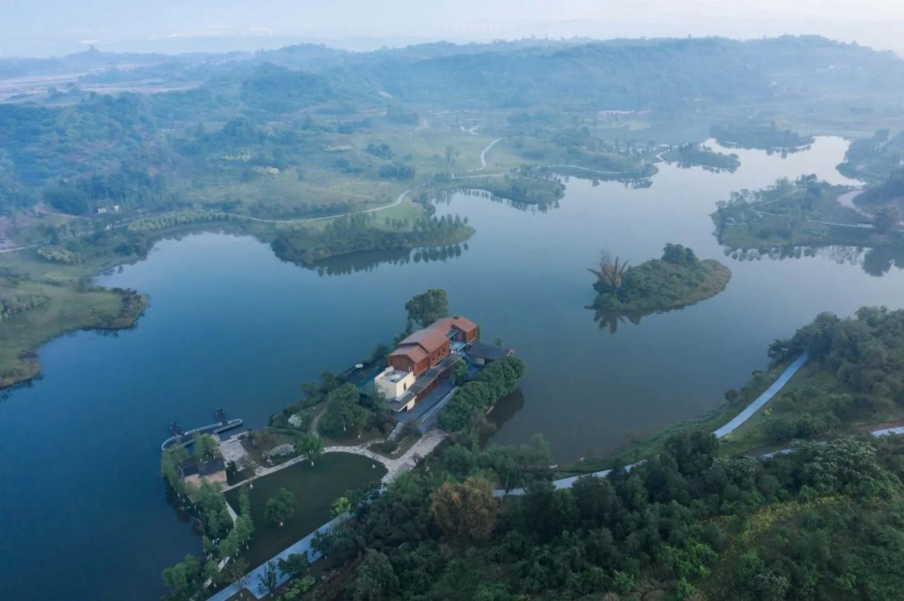 BIM Architecture | Mingyue Lake Shajin Primary School Renovation/Chongqing Yueji Architectural Design Firm