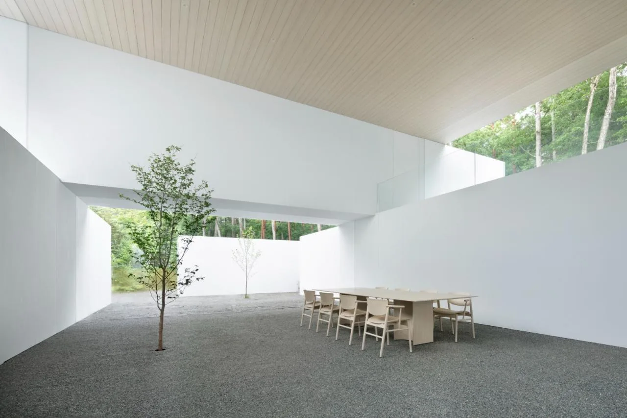BIM Architecture | Japan Nagano Minimalist Hotel Culvert, Prefabricated Concrete Tunnel/Nendo