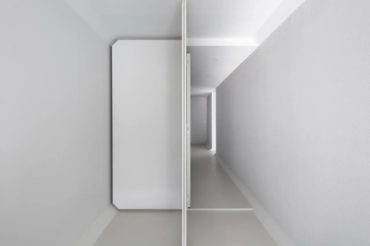 BIM Architecture | Japan Nagano Minimalist Hotel Culvert, Prefabricated Concrete Tunnel/Nendo