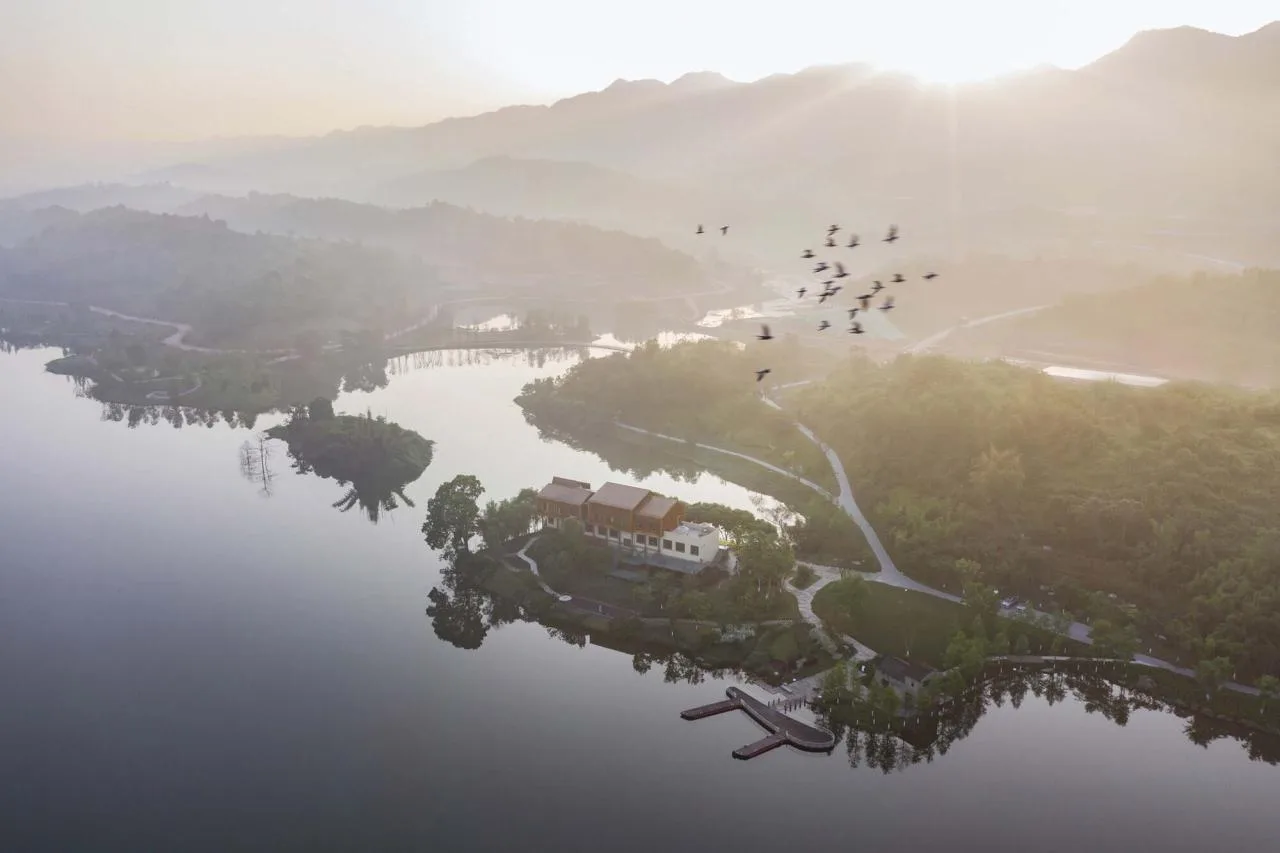 BIM Architecture | Mingyue Lake Shajin Primary School Renovation/Chongqing Yueji Architectural Design Firm