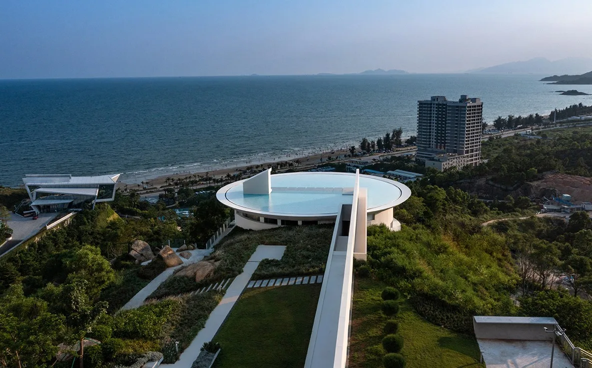 BIM Architecture | Seaside Bookstore on the Cliff: Huizhou Shuangyue Bay Yidrip Water Library/Sanwen Architecture