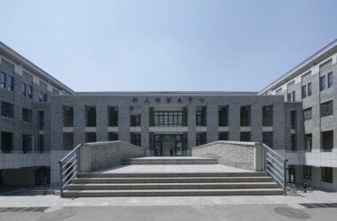 BIM Architecture: Installation of Cells and Components at Peking University New Sun Theater by FEI Architects-BIM WORLD